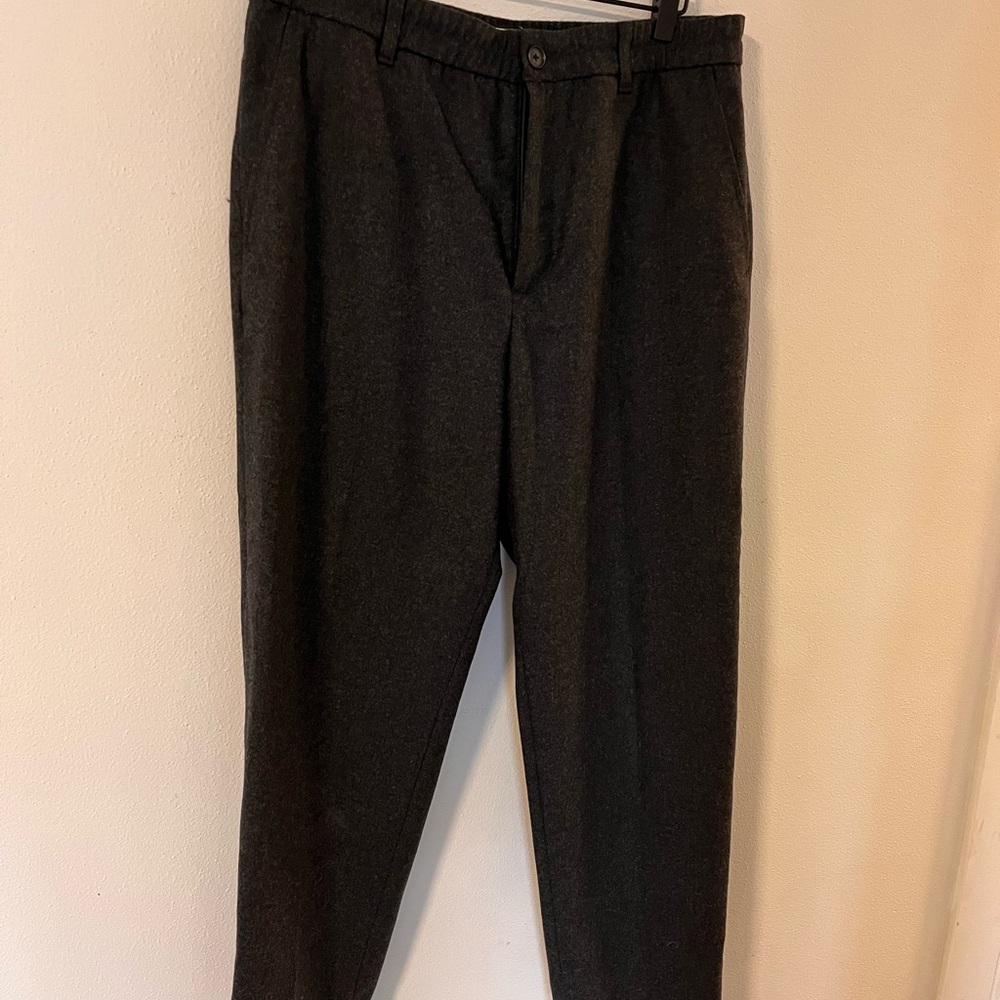 Banana Republic Charcoal Wool Pants 34x28